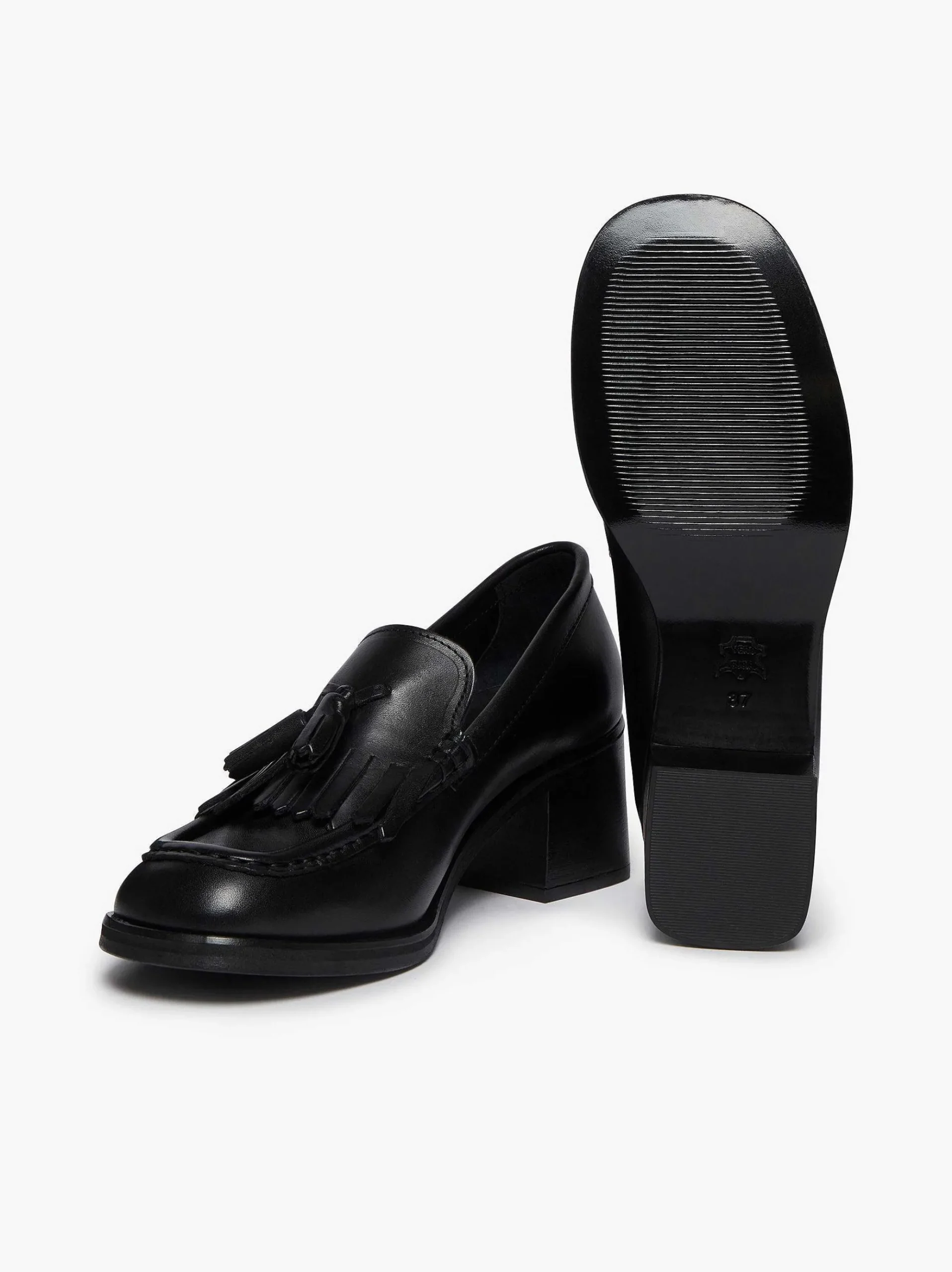 Weejuns Kiltie Tassel Heels|G.H.BASS Online
